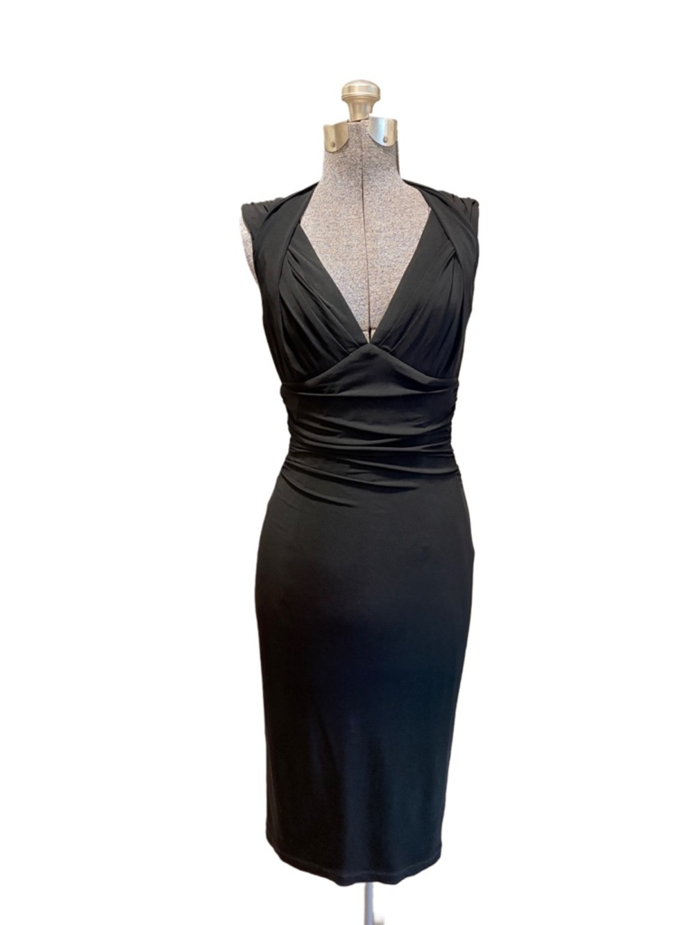 David Meister Classic Black Bodycon Sleeveless V-Neck Midi Sheath‎ Dress